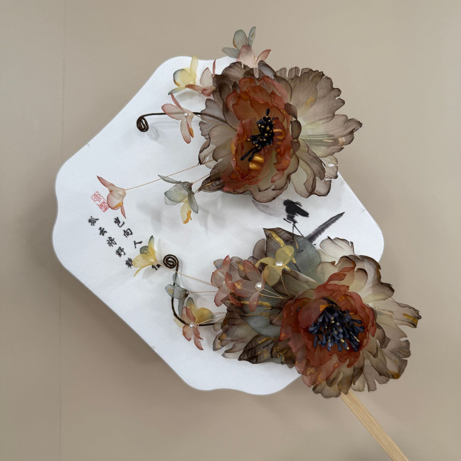 New autumn and winter Hanfu-style ancient hair accessory with elegant floral tassels and thin gauze, super fairy-like side hairpin