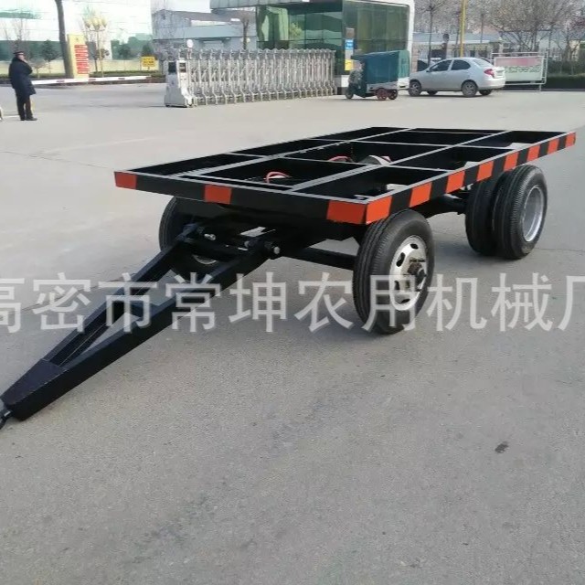 厂家供应  4吨平板拖车   825/16充气胎