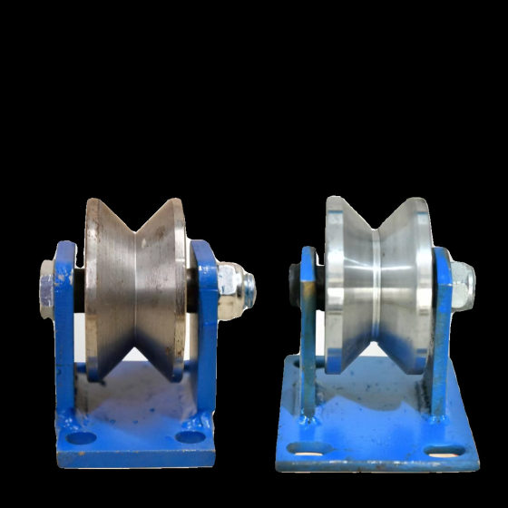 Heavy duty round steel V-shaped rail wheel angle iron steel grooved wheel crown block roller sliding door concave groove wheel load steel wheel