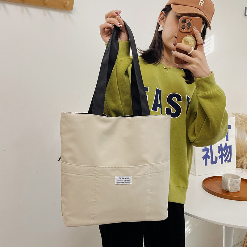 Summer capacious nylon shoulder bag