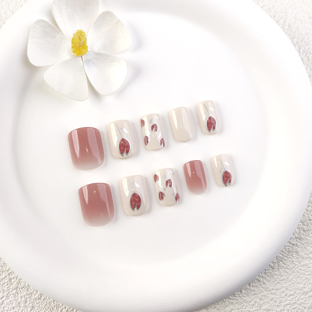 El comercio exterior más vendido blush gradiente usar uñas elegantes tulipanas manicure 24 piezas de parche de uñas en Europa image 5