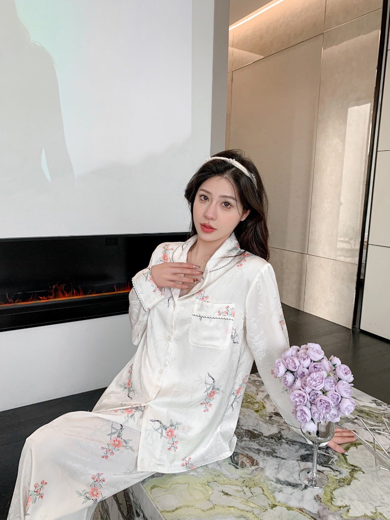B0613 680K ĐỒ NGỦ NỮ LINTDC DÀI TAY MÙA HÈ HỌA TIẾT HOA THỜI TRANG NỮ ĐỒ NGỦ HOẶC MẶC NHÀ G02 SẢN PHẨM MỚI