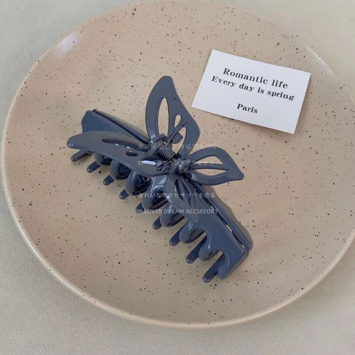 Holiday, Shopping Occasion Plastic, Resin Material Sweet Butterfly Plastic Resin Hair Claws