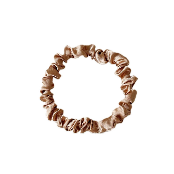 Small light coffee color