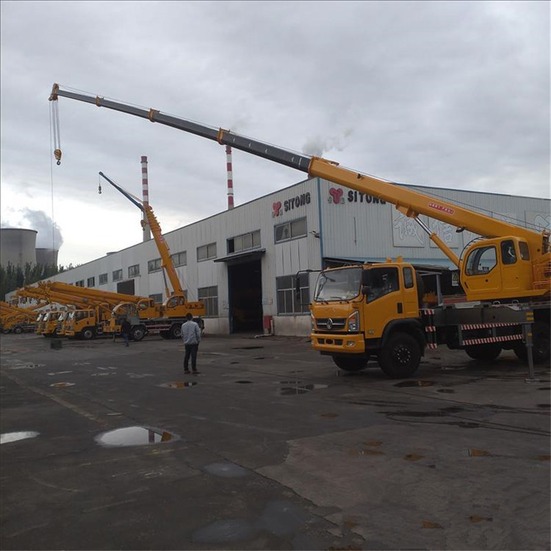 四不像随车吊挖一体机四不像工程机械车厂家异形吊挖随车一体