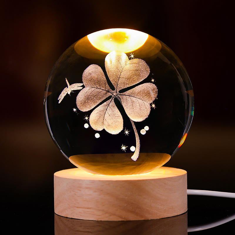 Bola de cristal luminosa lámpara de noche 3D esculpida estrella base de madera sólida regalo de cumpleaños decoración de escritorio creativa