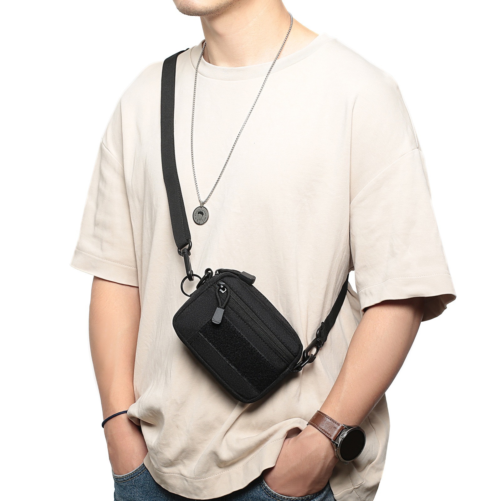 Cross-border nuevo tipo de ropa de hombre bolso de hombro de moda de la calle pareja bolso de hombro casual bolso de hombro de viaje bolso de teléfono móvil