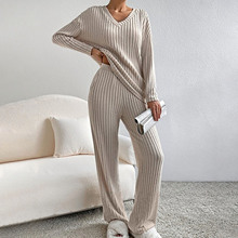 跨境两件套女2025秋季新款时尚休闲直筒裤气质宽松V领坑条针织套