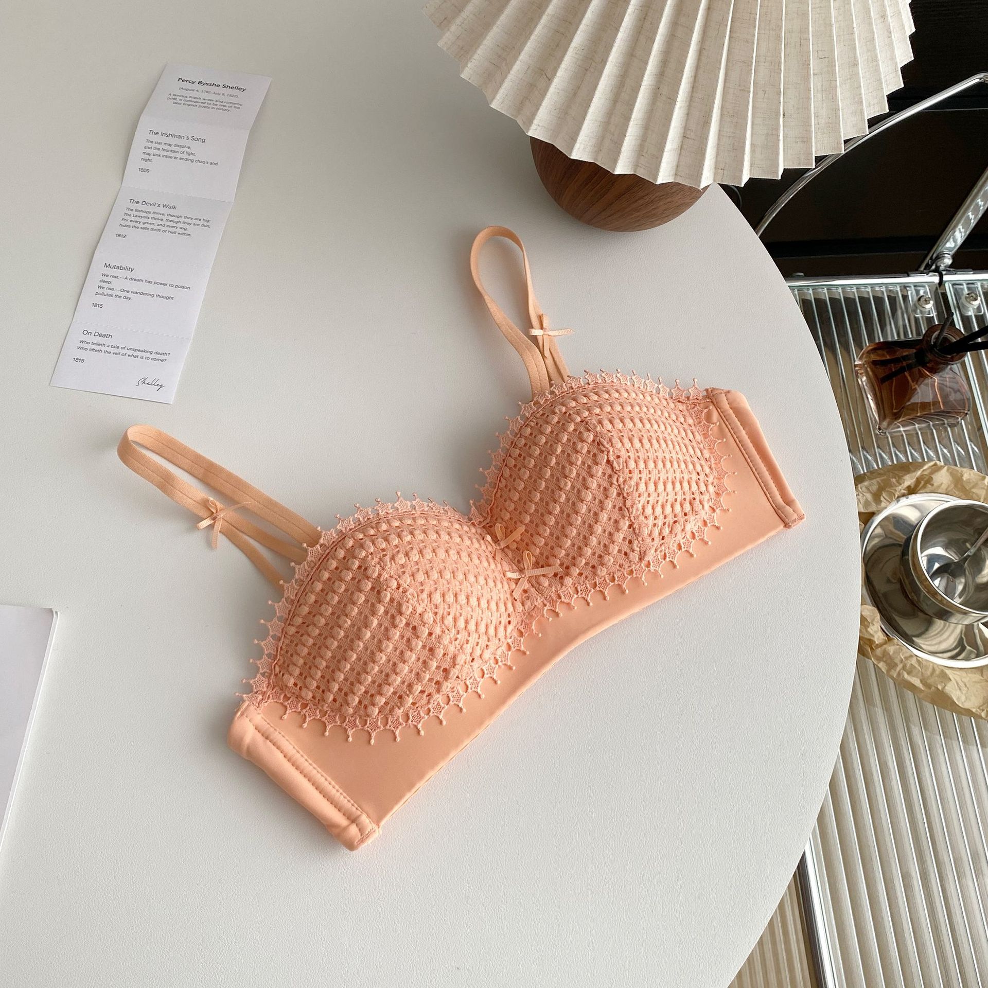 Ropa interior francesa de dos prendas sin tirantes, pecho pequeño, cuidado grande, sujetador Tovin sin anillo de acero