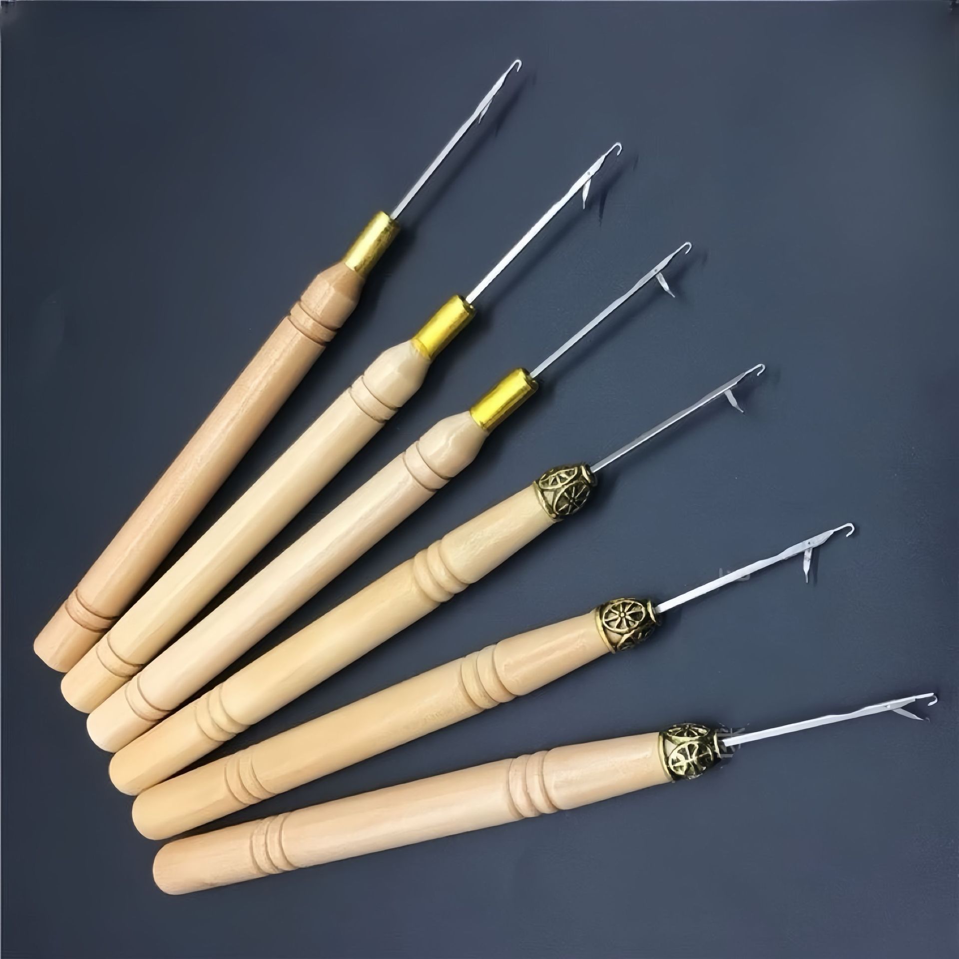 Tenza sucia, hilo de lana, cinta de extensión de cabello, ganchillo de lengua, mango de madera, accesorios de peluca, gancho de sellado, gancho de pelo, gancho de lengua