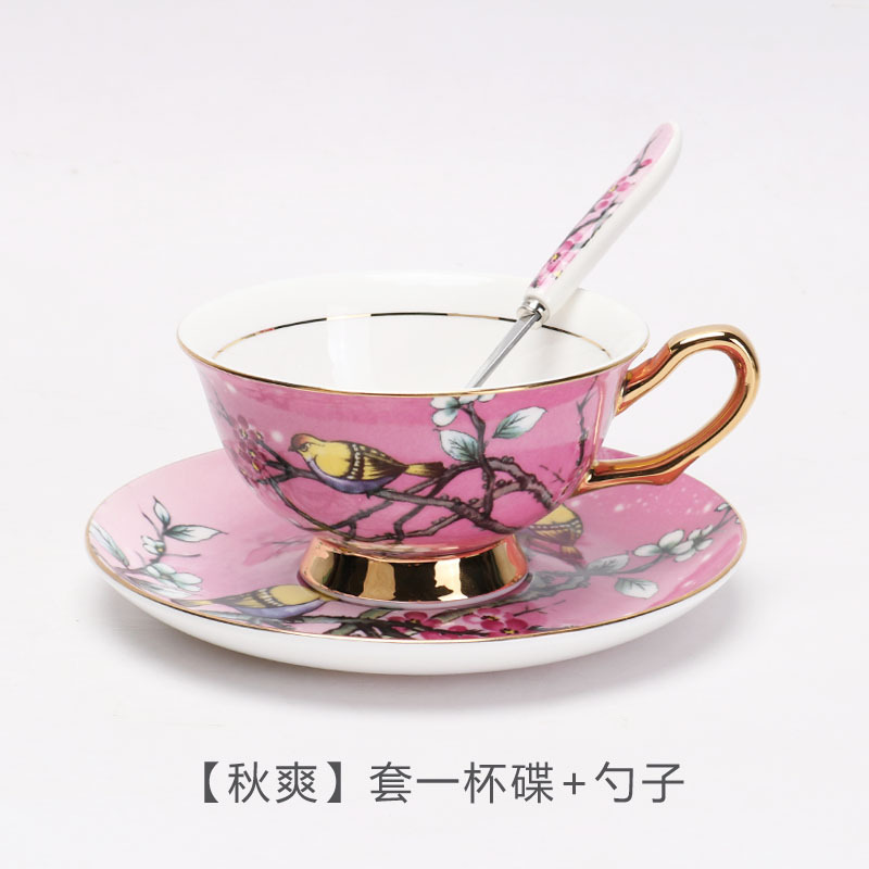 Luz de estilo europeo de lujo hueso China taza de café y platillo traje británico té de la tarde juego de gama alta exquisita novias regalo