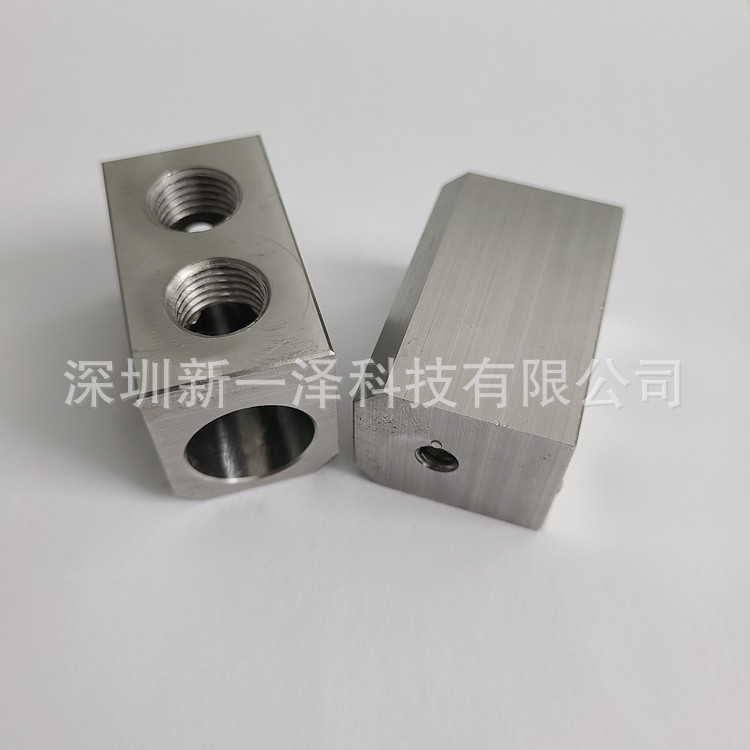 五金零件CNC电脑锣加工 6063铝件CNC加工铝合金零件车铣复合加工