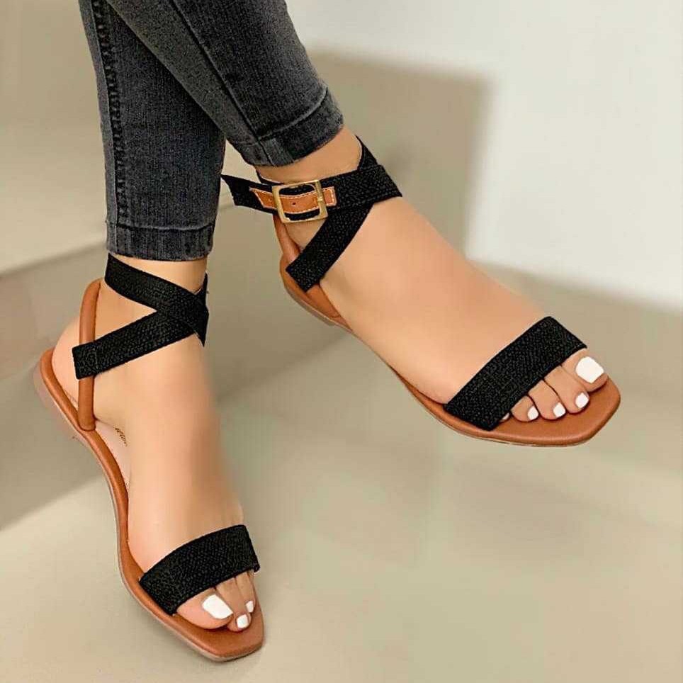 Size 2021 Summer New Large One-Strap Flat Casual Sandals For Women_voghion.com