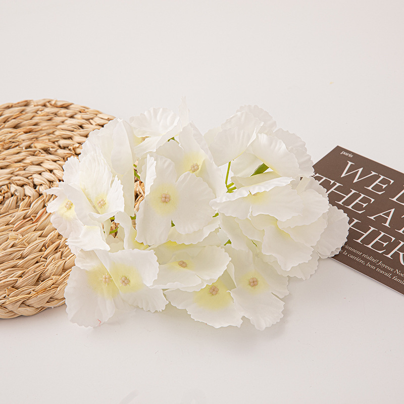 Realistic hair accessory handmade, flower arrangements, DIY 3