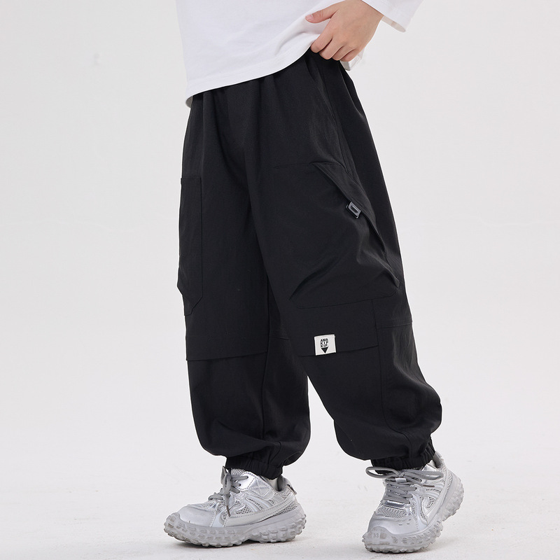 Boys' spring and autumn softshell pants, casual long pants, durable outdoor work pants for children, 2026 autumn new style, loose fit with elastic cuffs Boys' spring and autumn softshell pants, casual long pants, durable outdoor work pants for children, 2026 autumn new style, loose fit with elastic cuffs