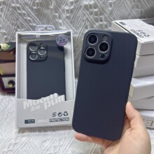 凯夫拉适用苹果17 16  15 14手机壳凯夫拉碳纤维纹高级感mate70P