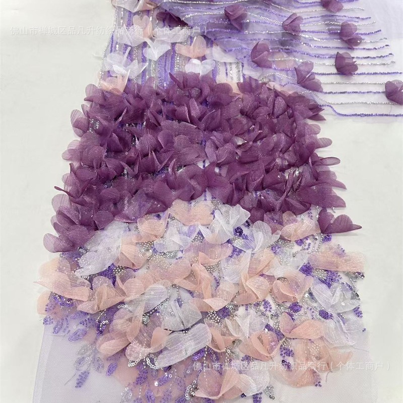 Modas de alta definición tridimensional flores vestidos de cinturón de diseño femenino nicho vestido romántico tejido bordado