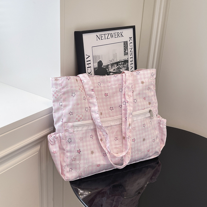 Bolso japonés simple y versátil transparente pequeño fresco estampado dulce 2025 niña dibujos animados leche huhutote bag