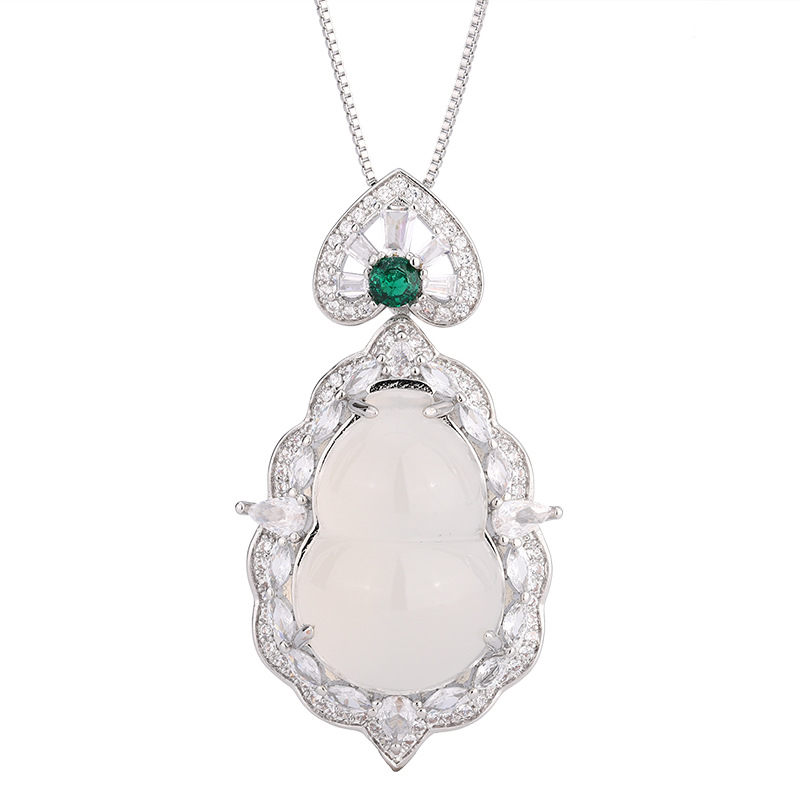 2024 nuevo colgante de joyería Zhuang Shengsheng con incrustaciones de hielo blanco collar de calabaza de calcedonia temperamento colgante de jade 16*24
