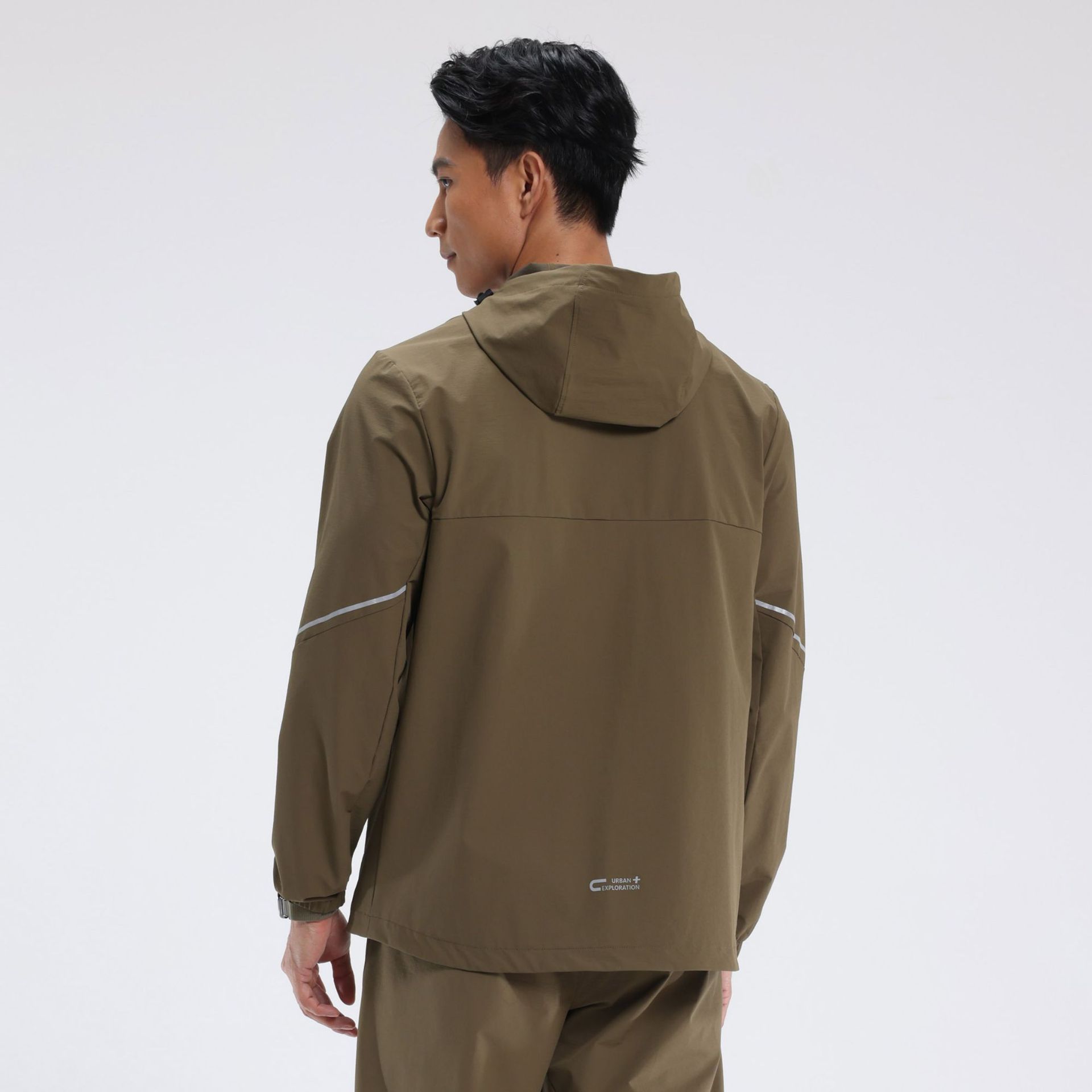 Montaña Luo Tuo mismo traje de asalto hombre entrenamiento al aire libre ciclismo a prueba de viento impermeable abrigo deportivo traje de montaña ropa de fitness