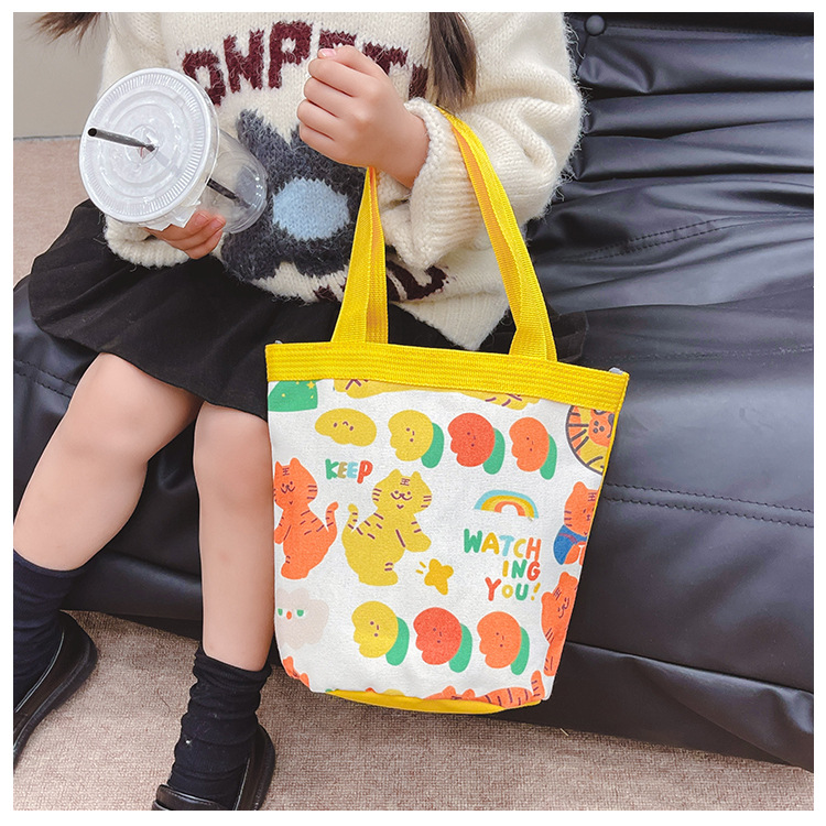 New gift packages: Instagram cute cartoon tiger, new bucket bag, hand-held canvas bag, and girlish round bucket bag undefined