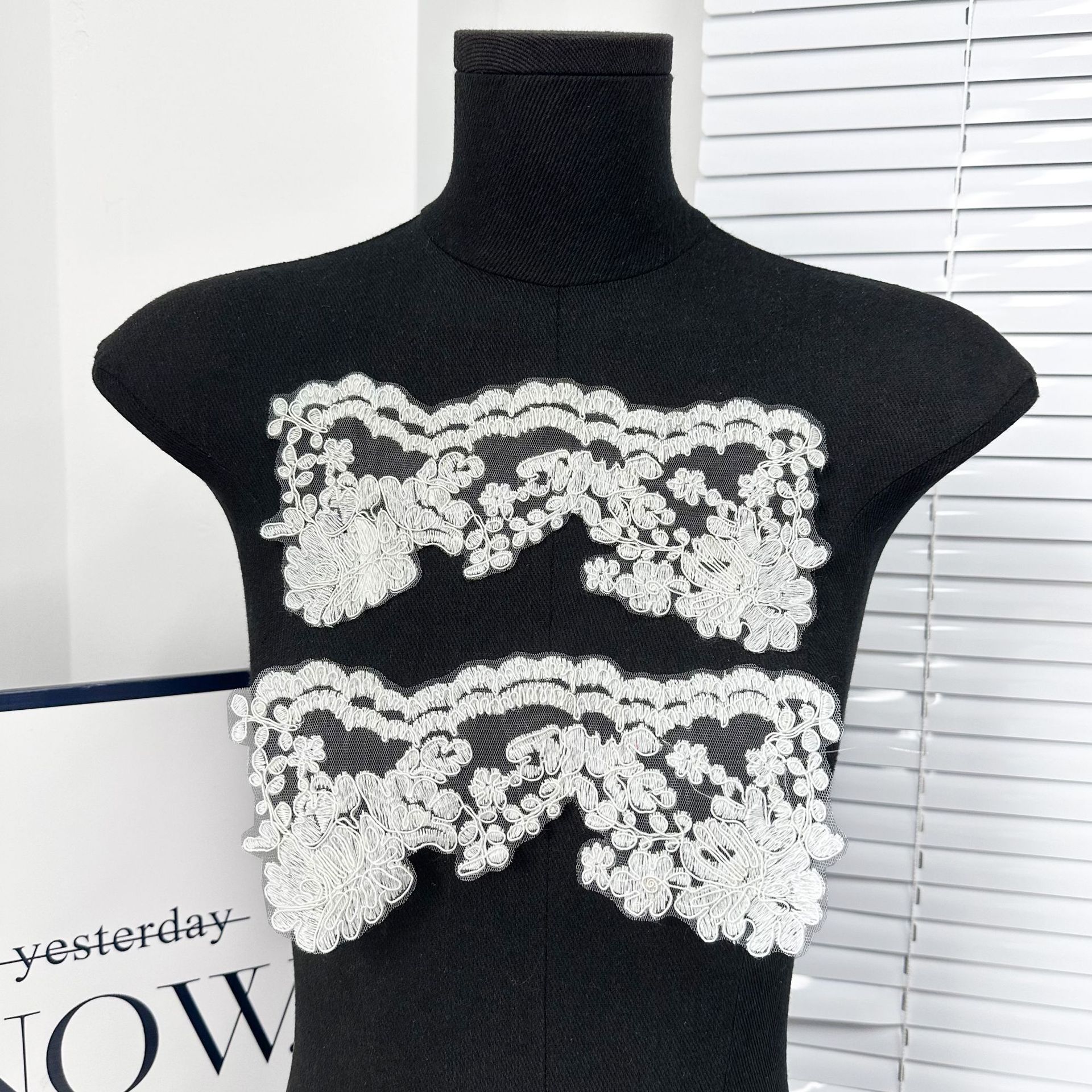Tiempos delgados de encaje coreano de estilo universal in vestido de ropa de estilo camisa accesorios de decoración DIY joyas image 2