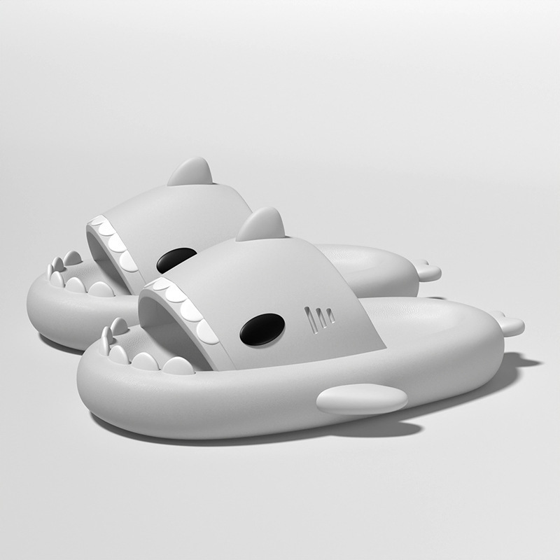 Nuevas zapatillas de tiburón primavera-verano zapatillas de tiburón anti olor caseras pareja zapatillas de sandalias EVA mujer