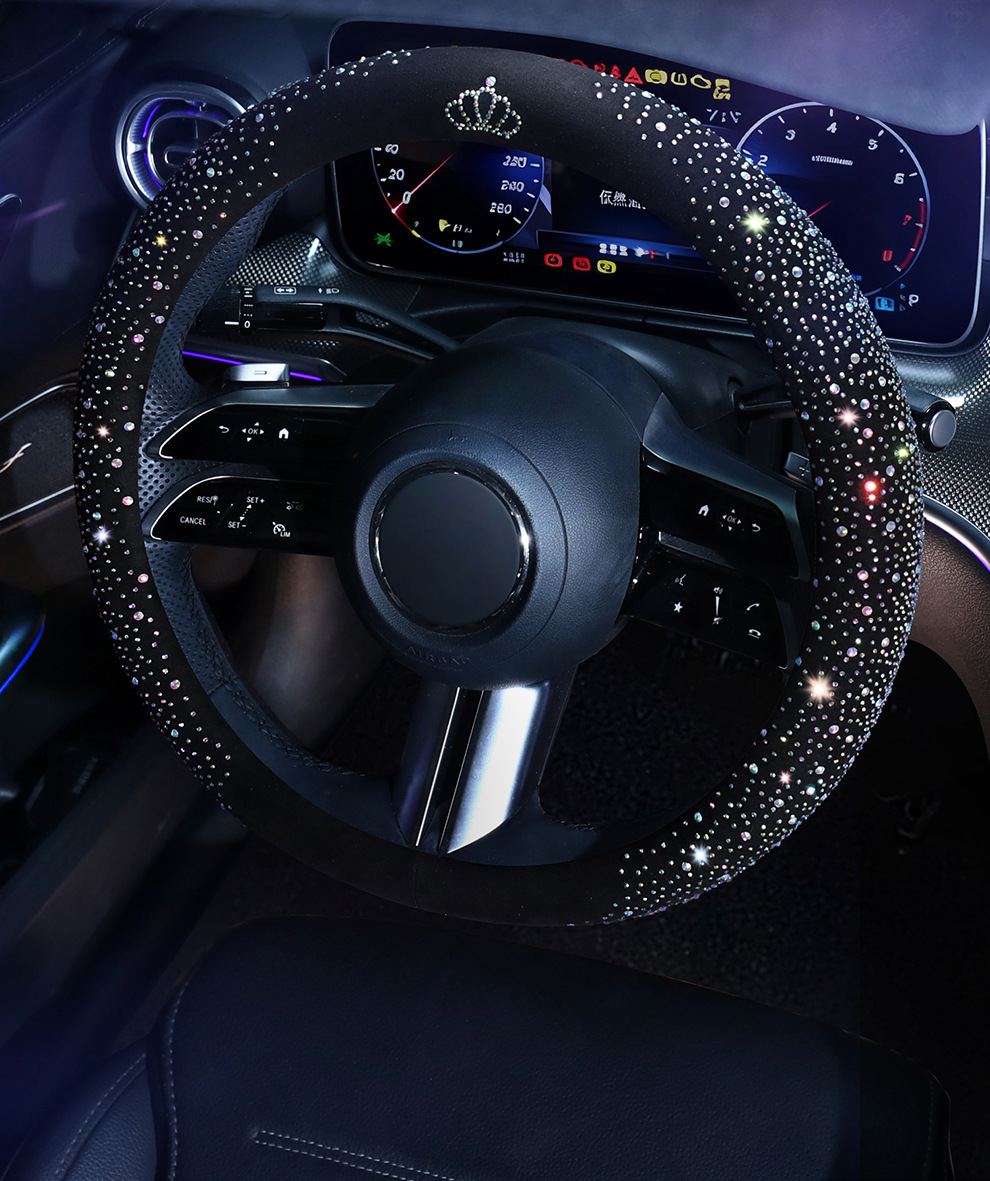 2026 New Fashion Full-Diamond Car Steering Wheel Cover for Women, All-Season Universal, Sparkling Diamond Anti-Slip D-Type Steering Wheel Cover