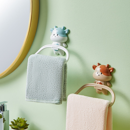No punching wall-mounted towel rack bathroom children's cartoon cow sucker wall-mounted bathroom rack towel hanging