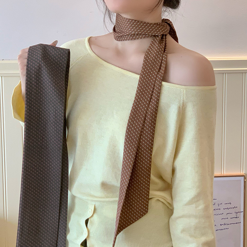 Pañuelo de seda, banda larga, sensación de alta calidad, versión coreana multifuncional, bolso de todo fósforo, cinturón de moda para el cabello con cinta para el cabello