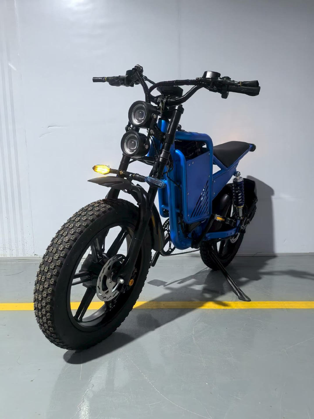 K15 Electric Assist Bicycle Dual Motor EBiK Electric Assist Bike Dual Shock Absorber Dual Drive Motor Electric Vehicle