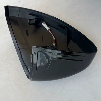 Suitable for 17-26 Models of Tiguan Car mirror
