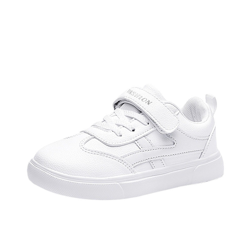 Zapatos blancos para niños zapatos deportivos de niñas 2024 primavera y otoño nuevos zapatos de red transpirables estudiantes de cuero impermeable zapatos de skate