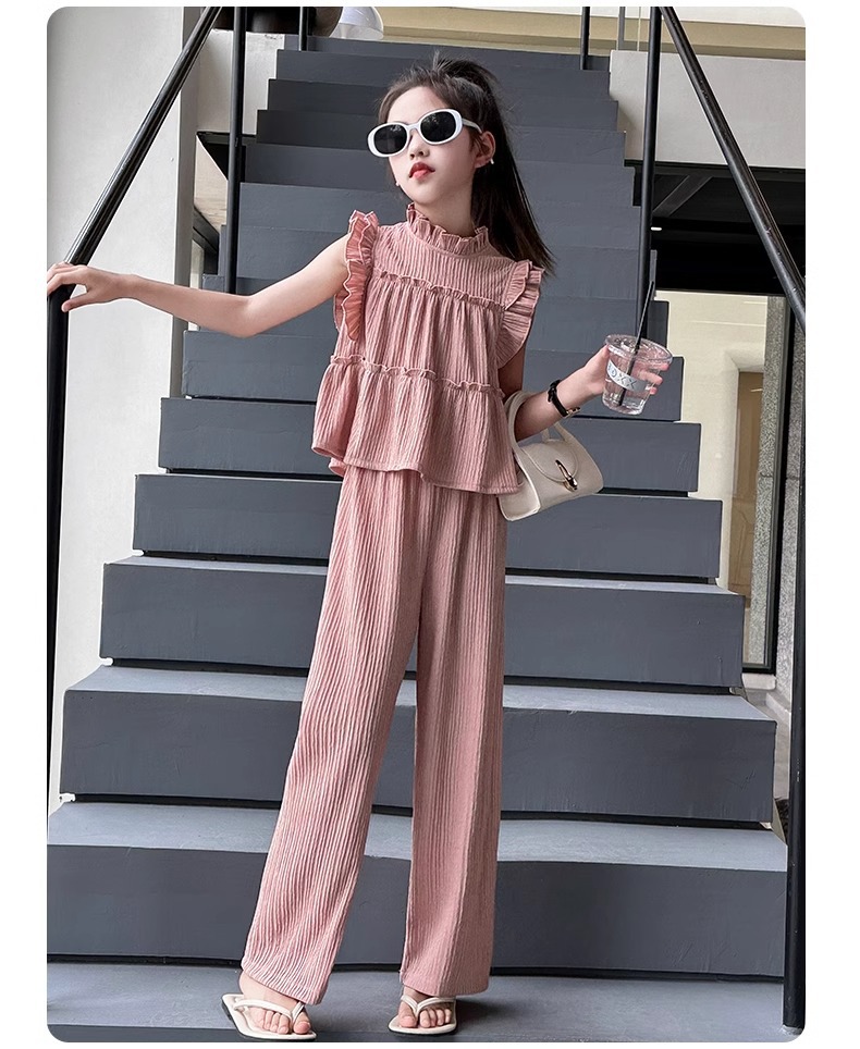 Completo bimba top senza maniche e pantaloni gamba larga_voghion.com