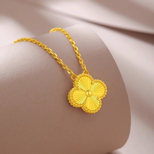 Four-Leaf Clover Necklace for Women Niche Light Luxury Gold-Plated Silver Lucky