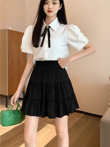 White pleated skirt for women 2025 new ins cake skirt, high waist, slimming design, niche a-line short skirt