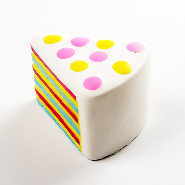 Squishy alimento simulado crema pastel de fresa comer jugar DIY húmedo suave rebote lento niños juguetes caseros pequeños