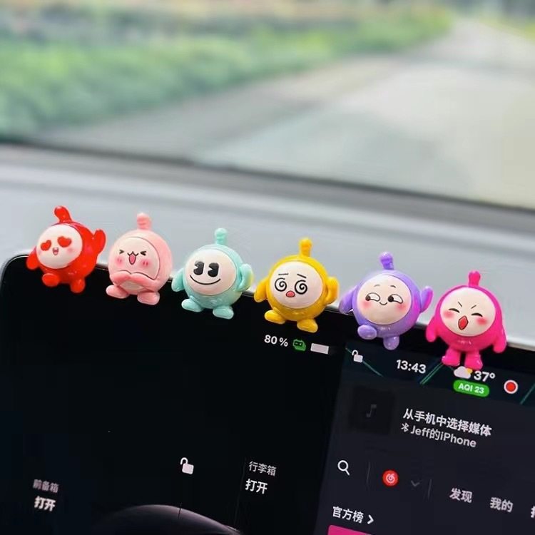 Egg Party Car Dashboard Decoration Sticker, Cartoon Internet Celebrity Stress-Relief Ornament