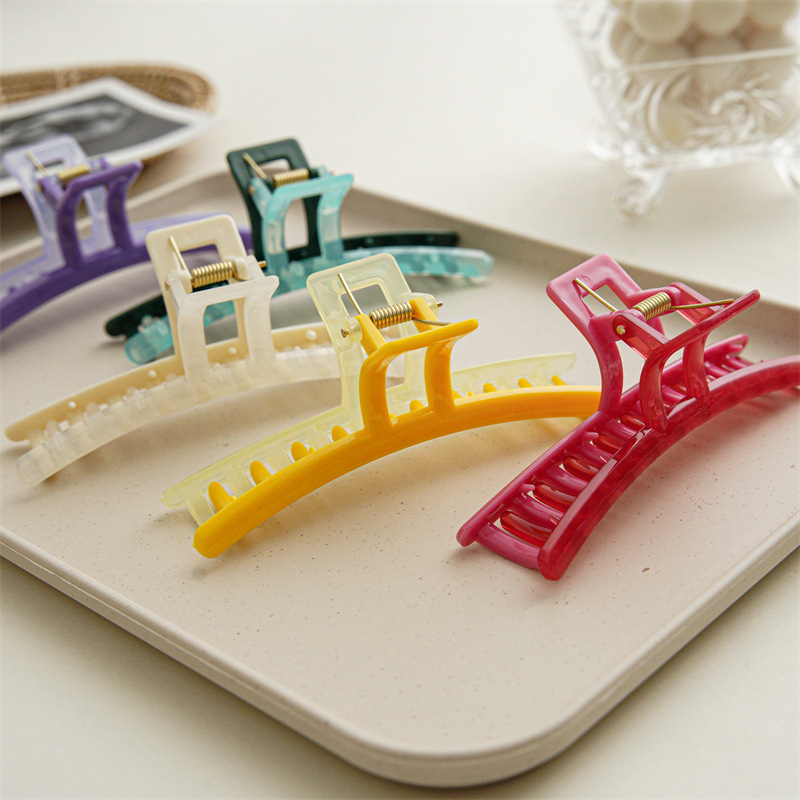 Fashion Solid Color Plastic Resin Hair Claws 1 Piece display picture 5