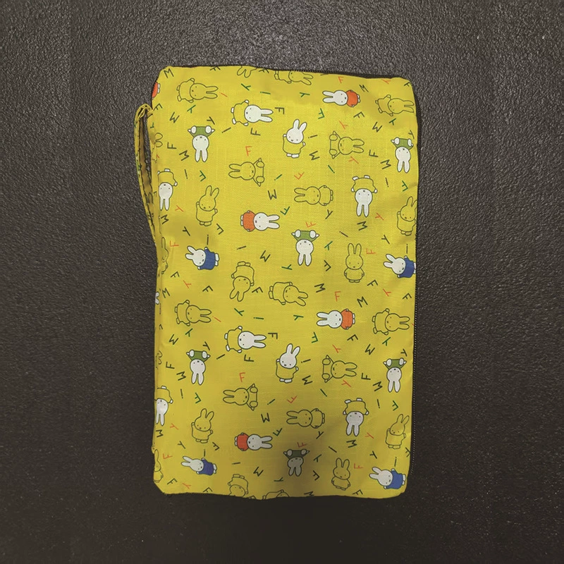 Foldable handheld travel bag, purse, capacious luggage sports bag, storage bag, suitcase, equipment bag