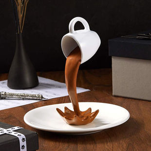 Cross-border suspension mug running water coffee cup household resin ornaments mug coffee cup ornaments