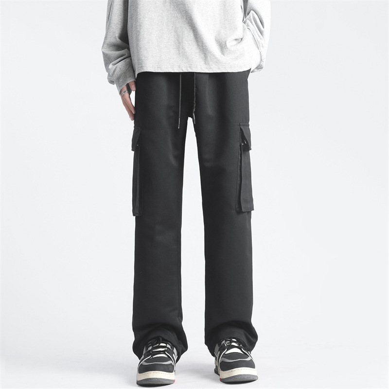 Herren-Streetwear-Hose mit mehreren Taschen und trendigen Etiketten, locker sitzende Freizeithose mit weitem Bein und geradem Bein_voghion.com