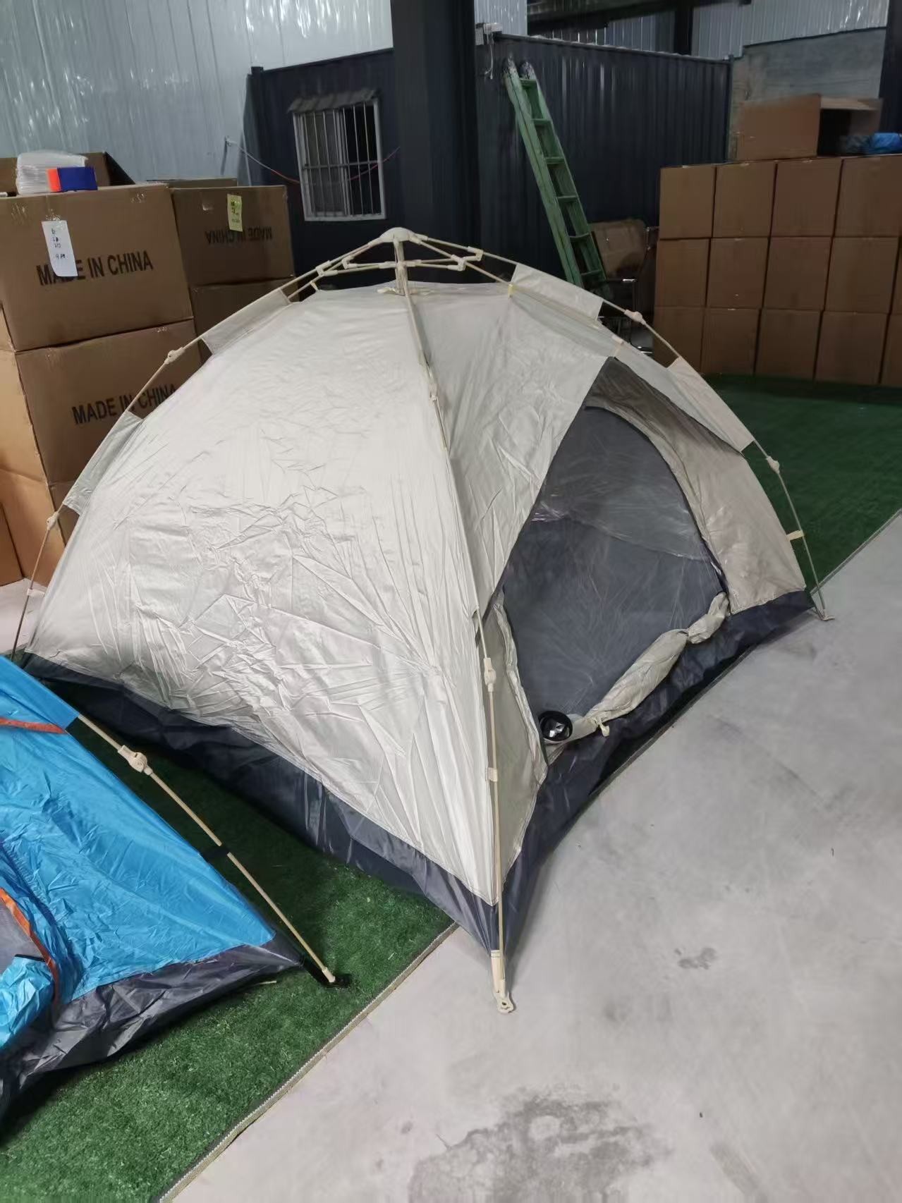 흰색 2도어 창문 없는 200cm*200cm*125cm