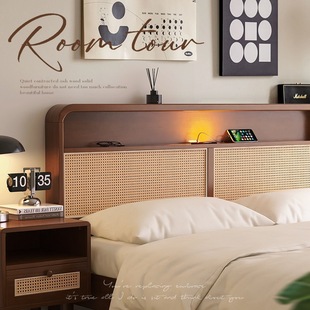 Nordic Solid Wood Rattan Bed Homestay Vintage Bed Quiet Style Minimalist Double Bed Modern Simple Antique Style Bed Master Bedroom