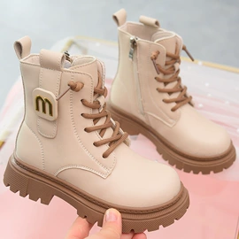 童皮靴;童凉鞋;童运动鞋