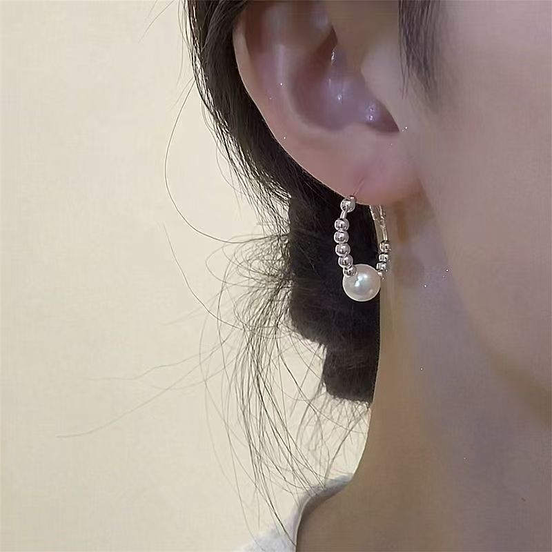 S925シルバーニードル、軽やかな高級感、パールイヤリング、女性向け、ニッチデザイン、上品でシンプルなラウンドイヤリング|undefined