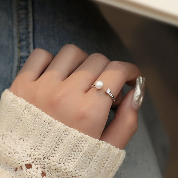 Elegant French Retro Pearl Diamond Ring Adjustable Open Design_voghion.com