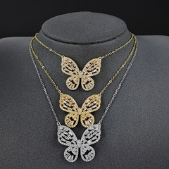 Best-selling cross-border e-commerce product butterfly necklace pendant hollow Amazon supply x6092