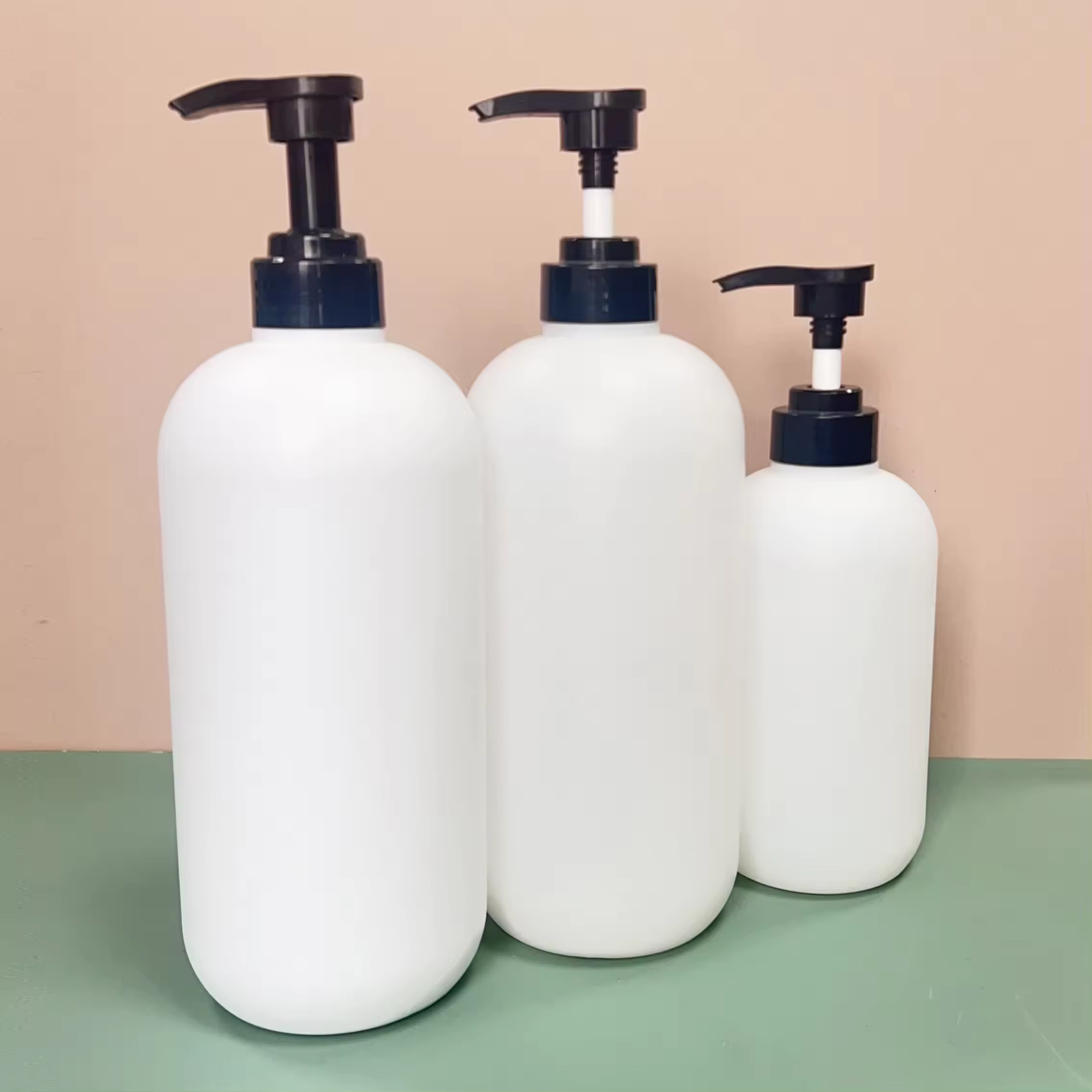 550/1000ml Refillable Liquid Soap Shower Gel Shampoo Dispenser Cosmetic Containers Plastic Bottles