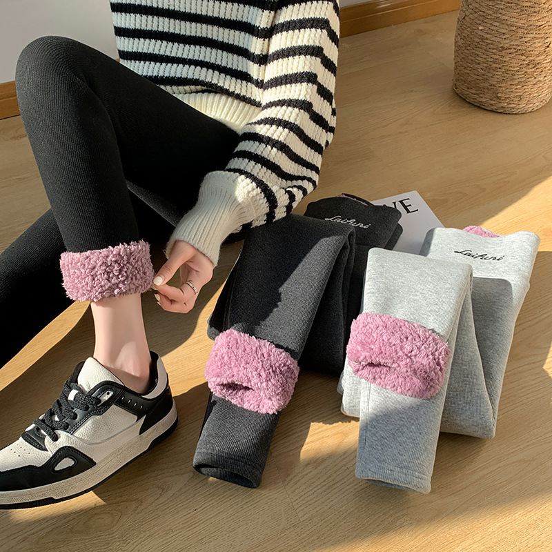 Leggings de terciopelo de nube extra gruesos de calidad cuidadosamente seleccionados para mujer más pantalones térmicos gruesos de terciopelo de cintura alta más pantalones de algodón súper gruesos de gran tamaño al por mayor